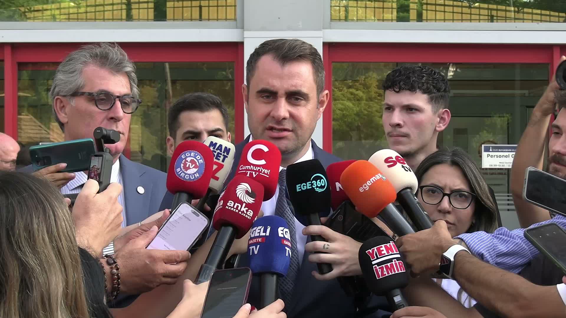 Yenİ Parti İzmir